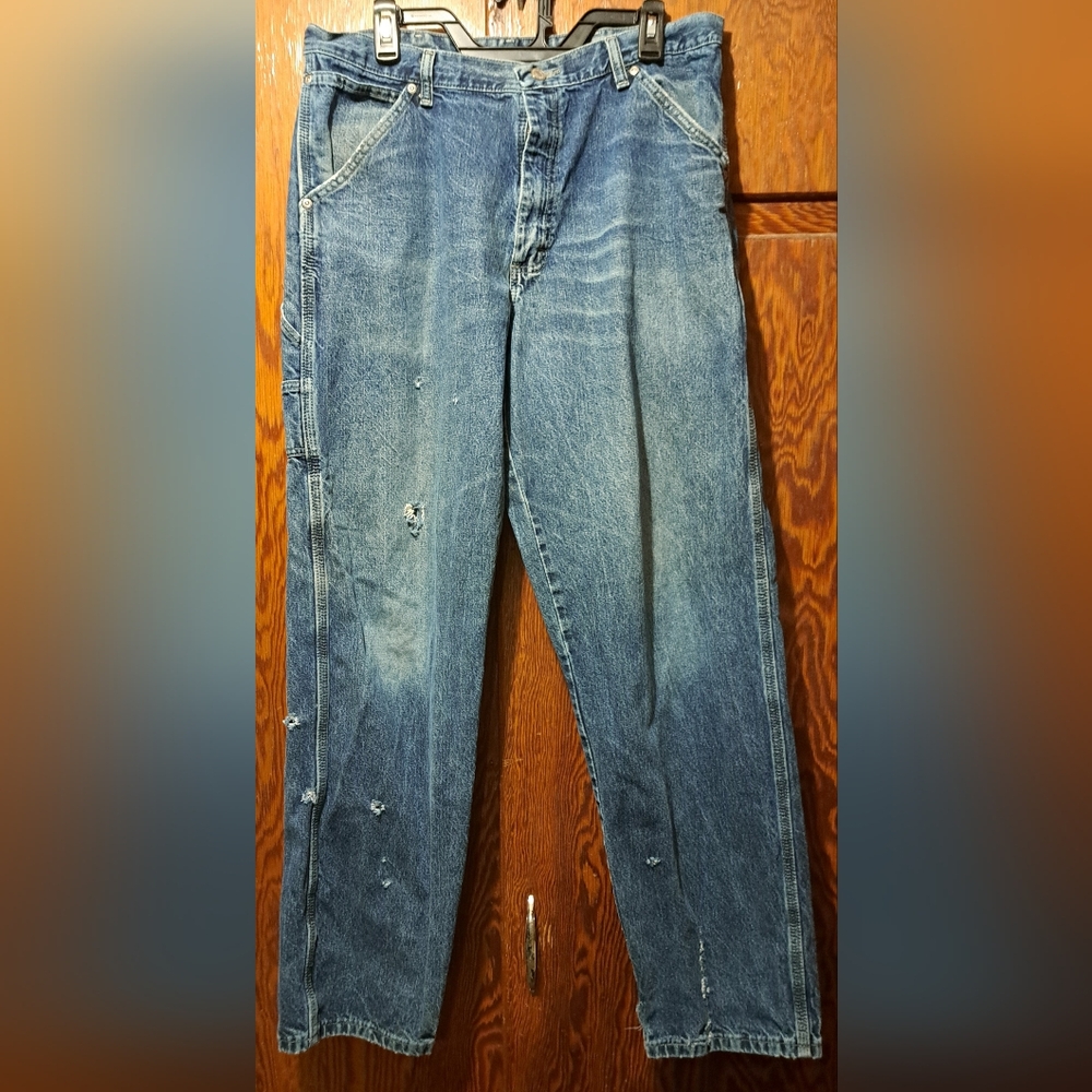 Men's Wrangler Carpender Distressed Blue Jeans